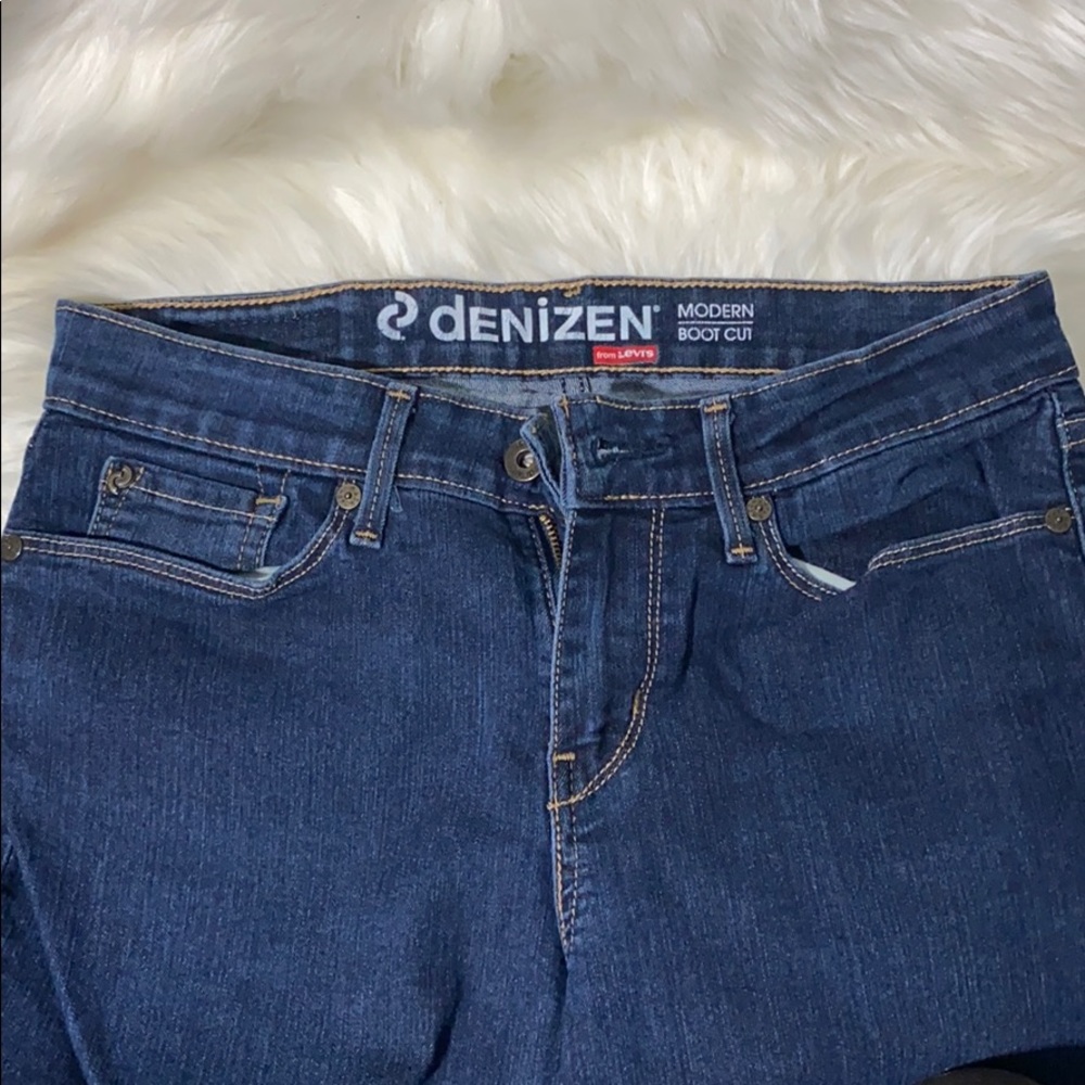 Denizen - Picture 4 of 5